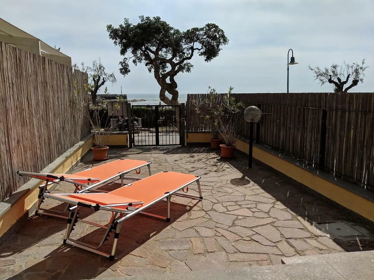 Appartamenti Lungomare Via Roma Castiglione della Pescaia Italy